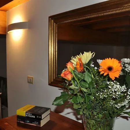 Mega House Apartamento