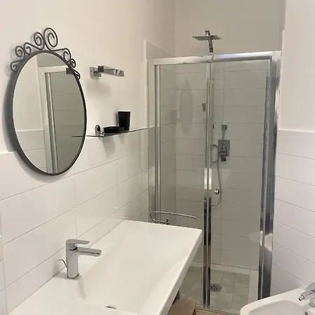 Apartment Mega House Catania