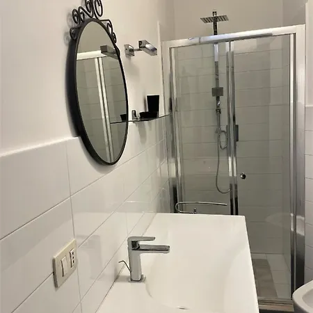 Mega House Catânia